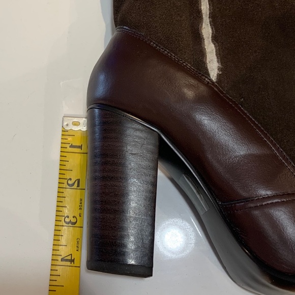 Winter Boots - Picture 11 of 16